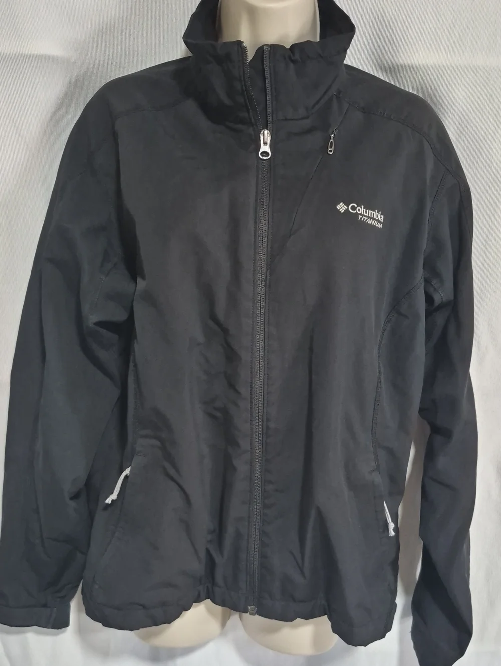 Columbia Titanium Jacket - Picture 2 of 8